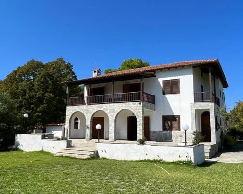 Detached house